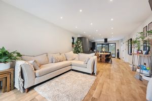 Photo 18- click for photo gallery